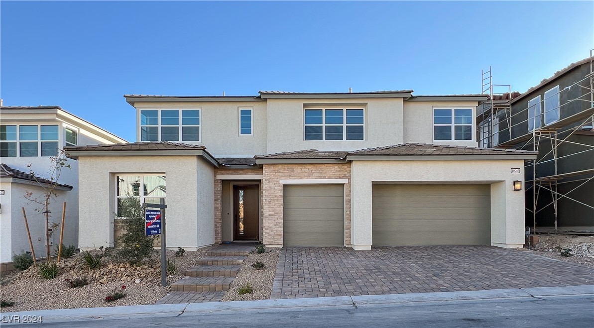 10209 Bismarck Palms Avenue