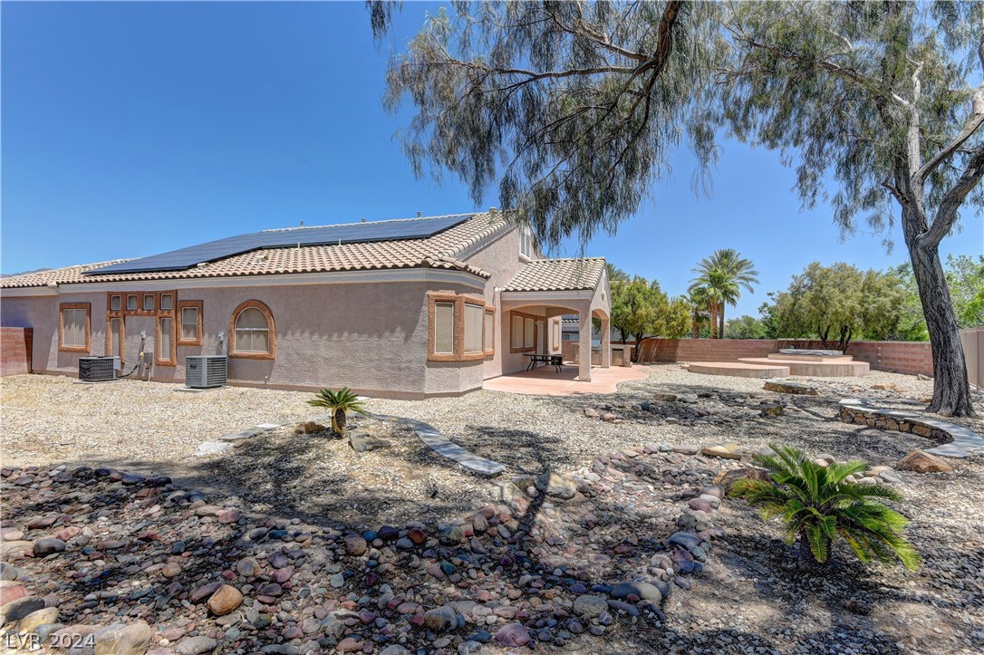 2709 Tropicbird Drive