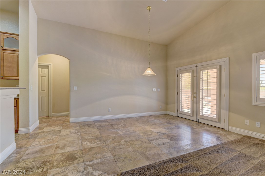 2709 Tropicbird Drive
