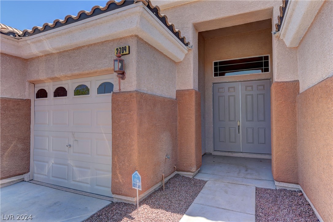 2709 Tropicbird Drive