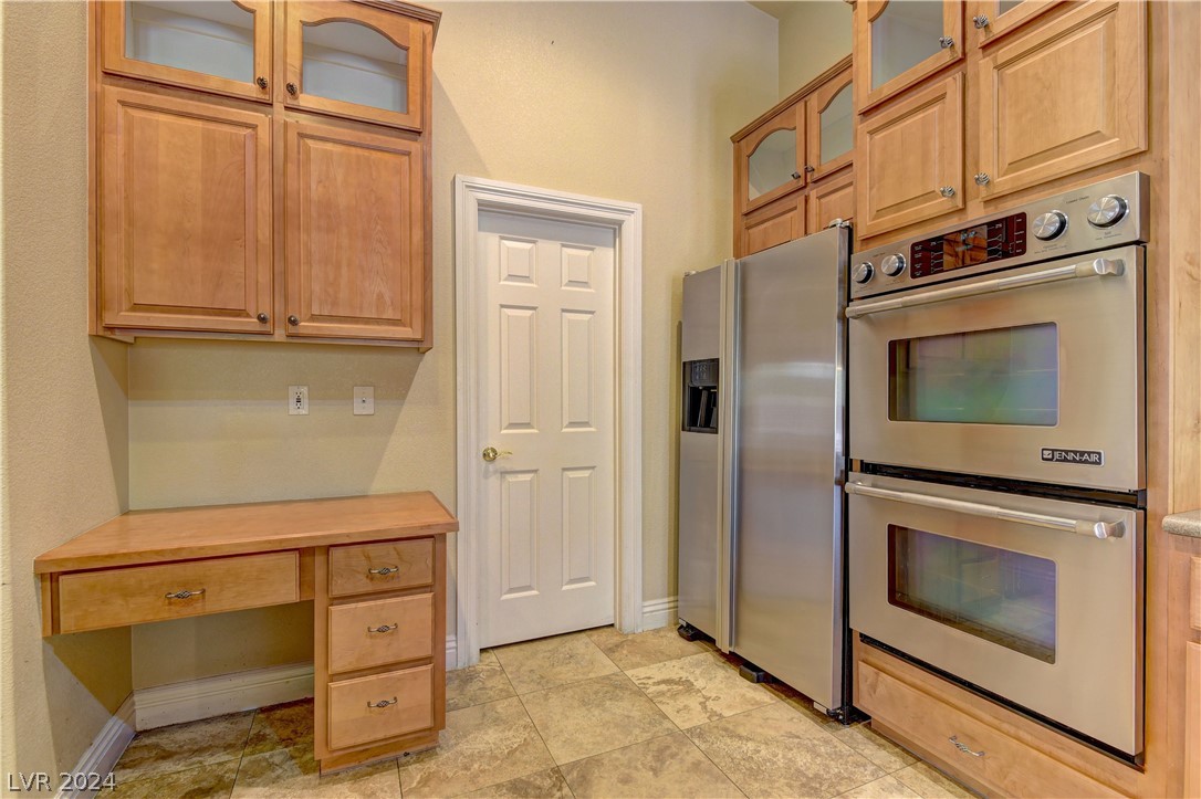 2709 Tropicbird Drive