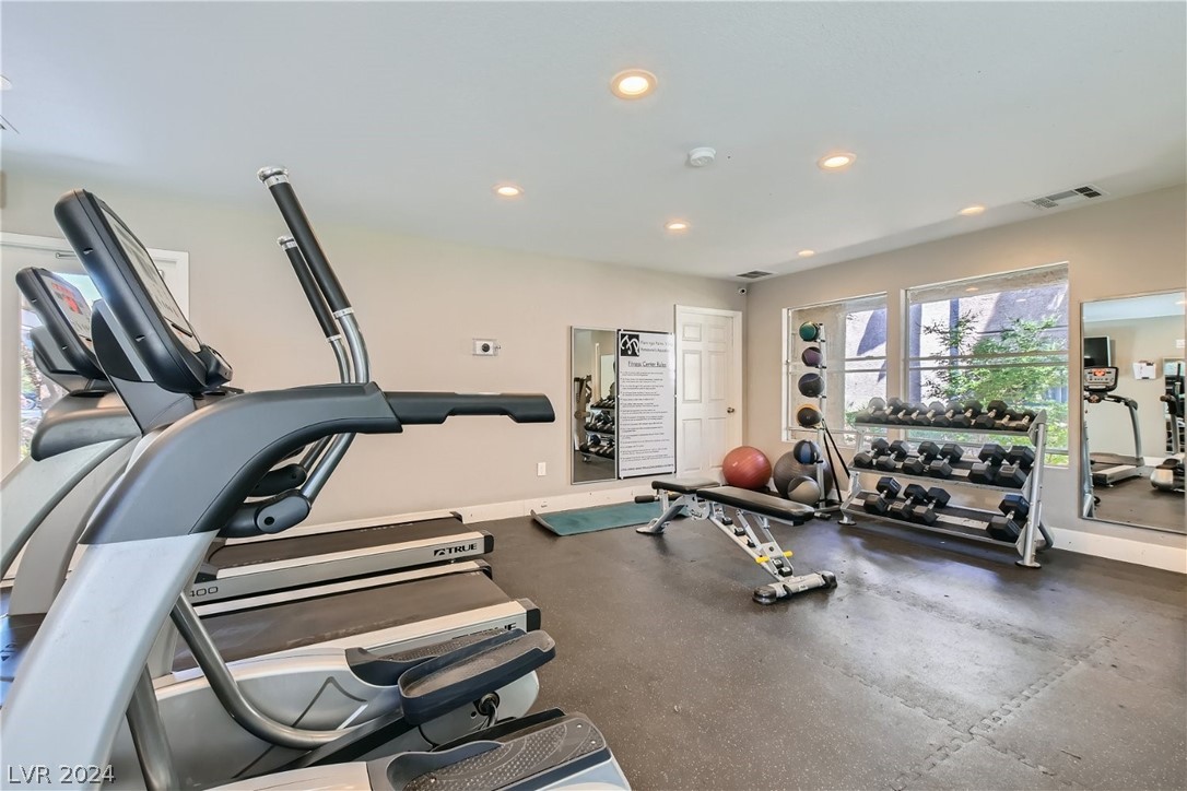 4200 South Valley View Boulevard 1072