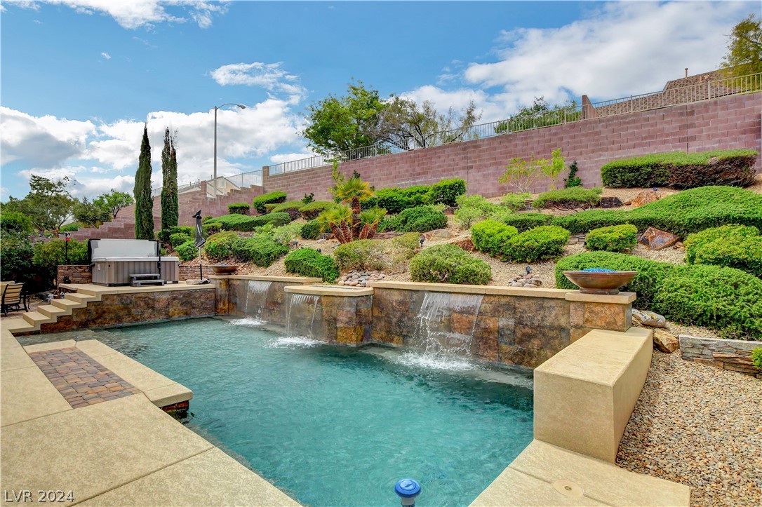 1145 Hideout Way