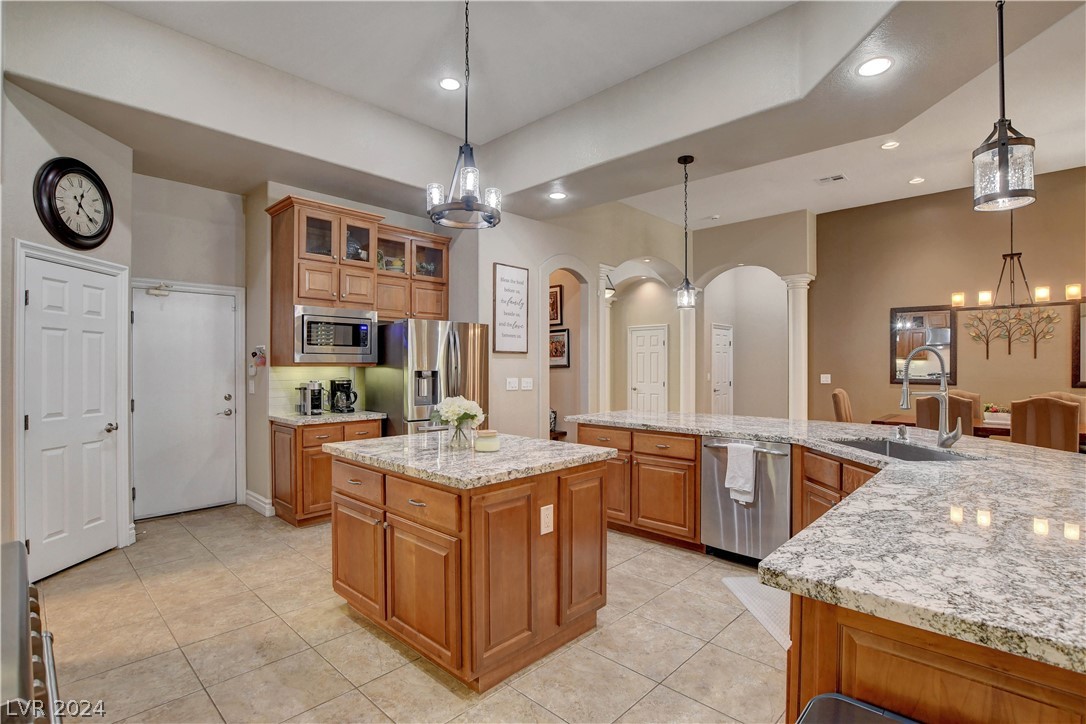 1145 Hideout Way