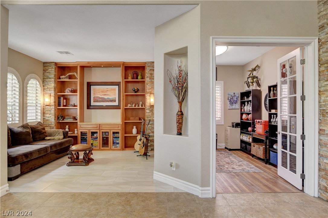 1145 Hideout Way