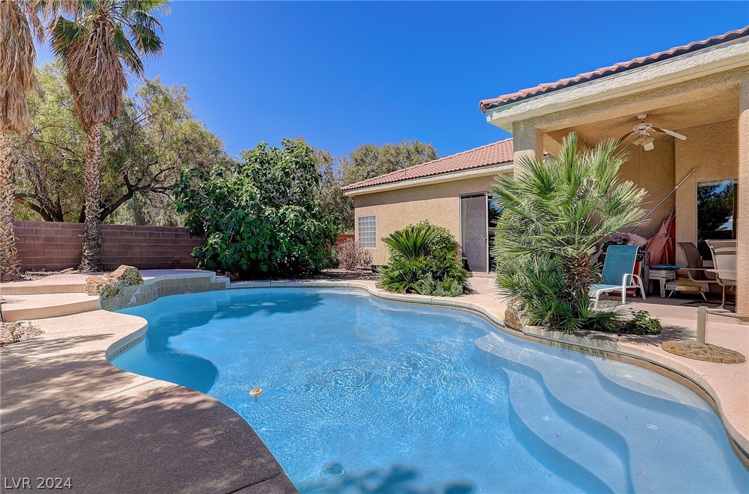 7110 Prairie Flower Street