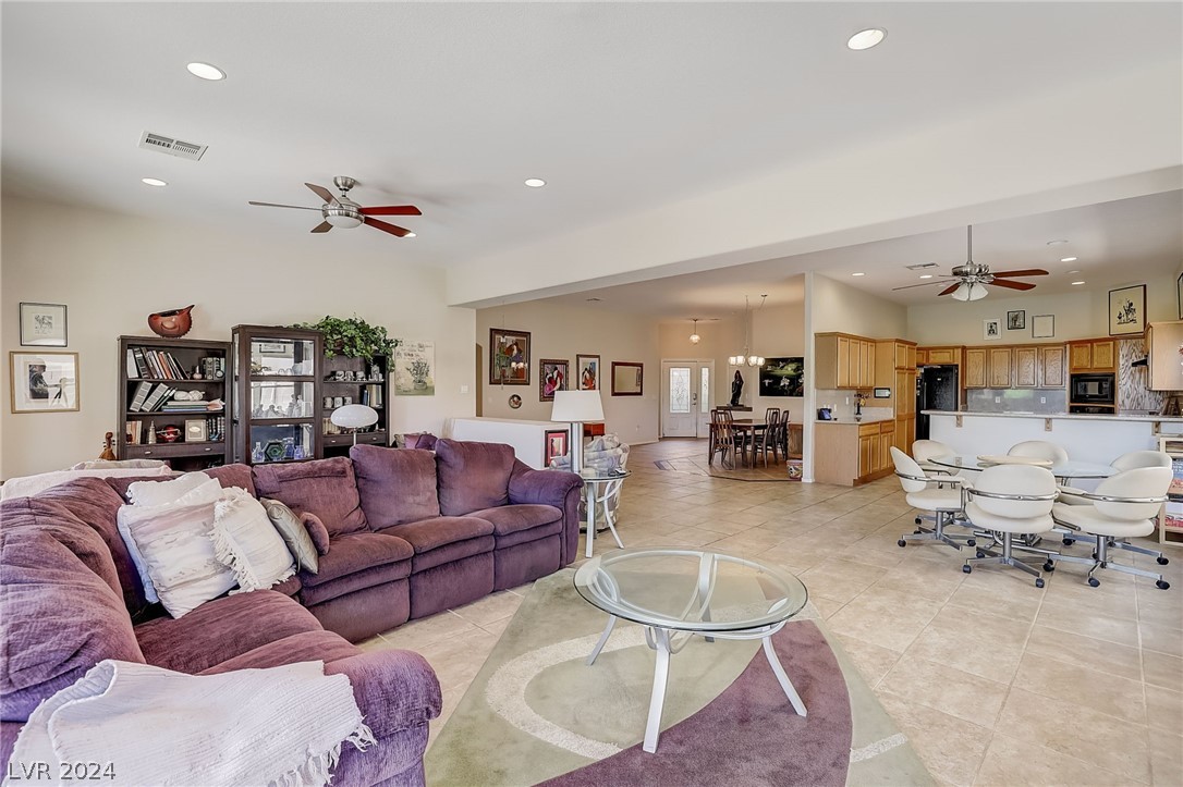 7110 Prairie Flower Street