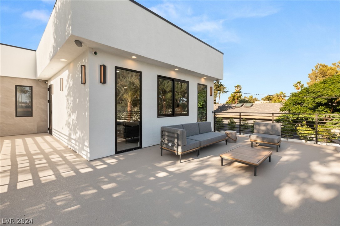 2333 PINTO Lane