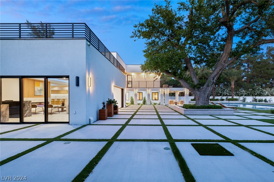 2333 PINTO Lane