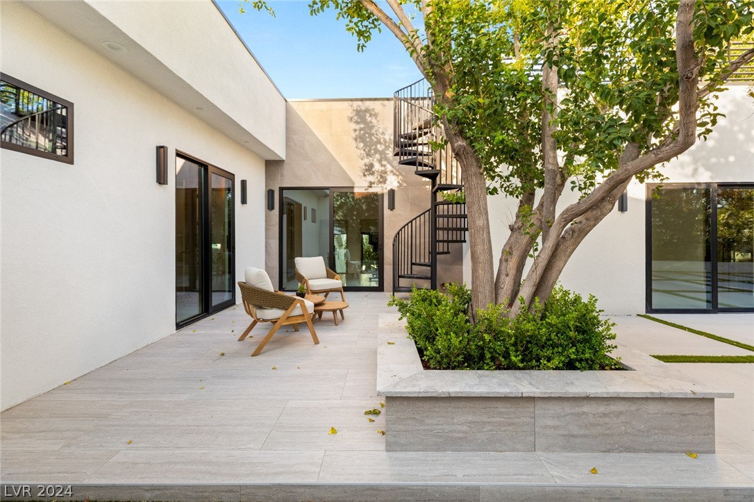 2333 PINTO Lane