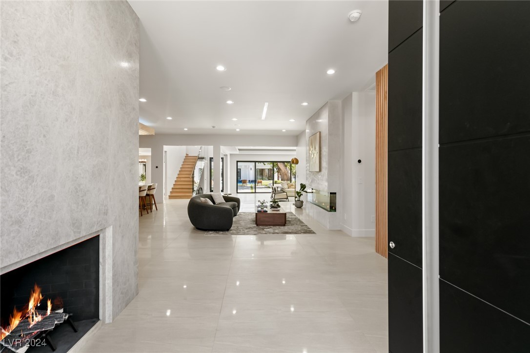 2333 PINTO Lane