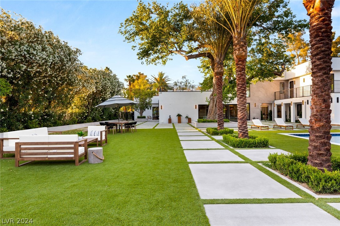 2333 PINTO Lane