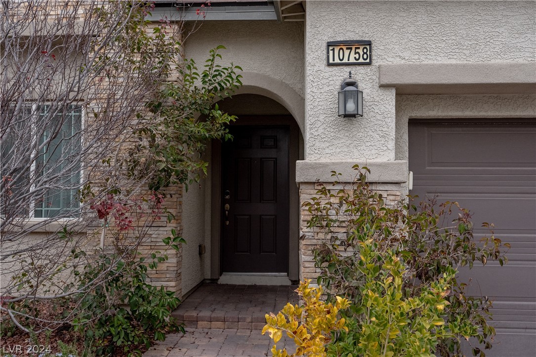 10758 Wrigley Field Avenue