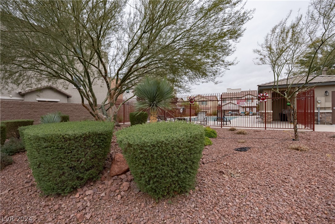 10758 Wrigley Field Avenue