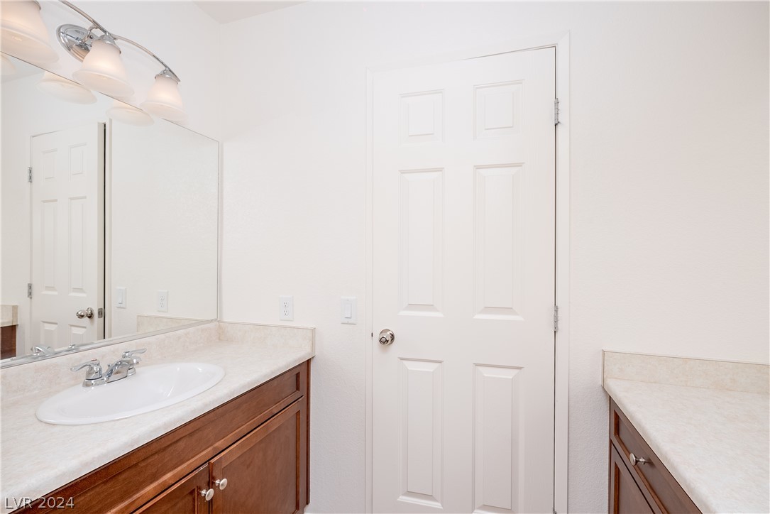 10758 Wrigley Field Avenue