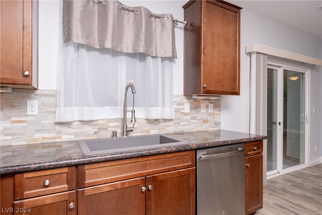 10758 Wrigley Field Avenue