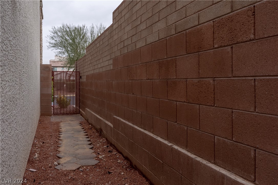 10758 Wrigley Field Avenue