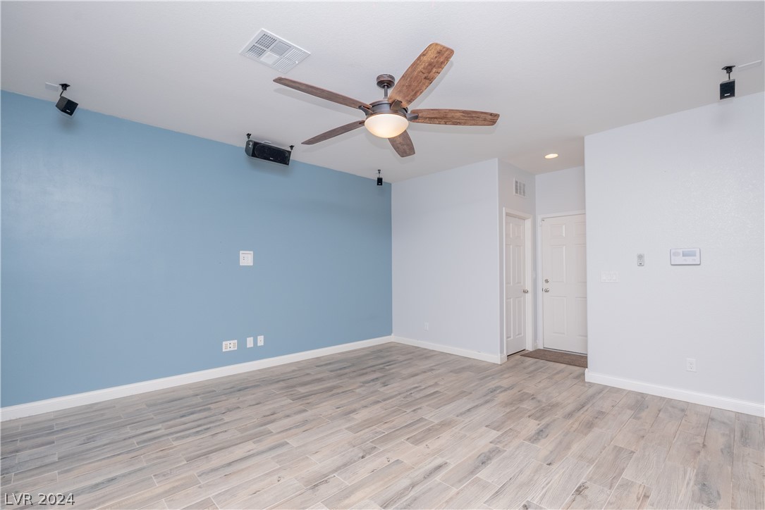 10758 Wrigley Field Avenue