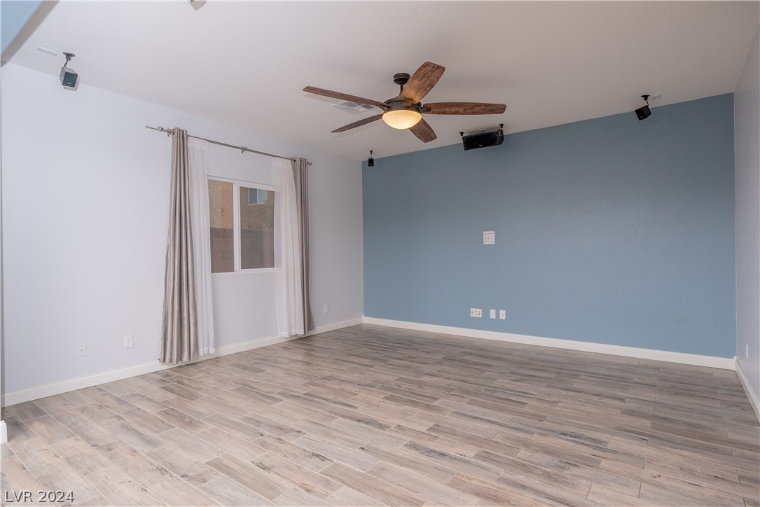 10758 Wrigley Field Avenue