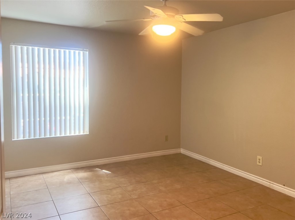 2606 South Durango Drive 136
