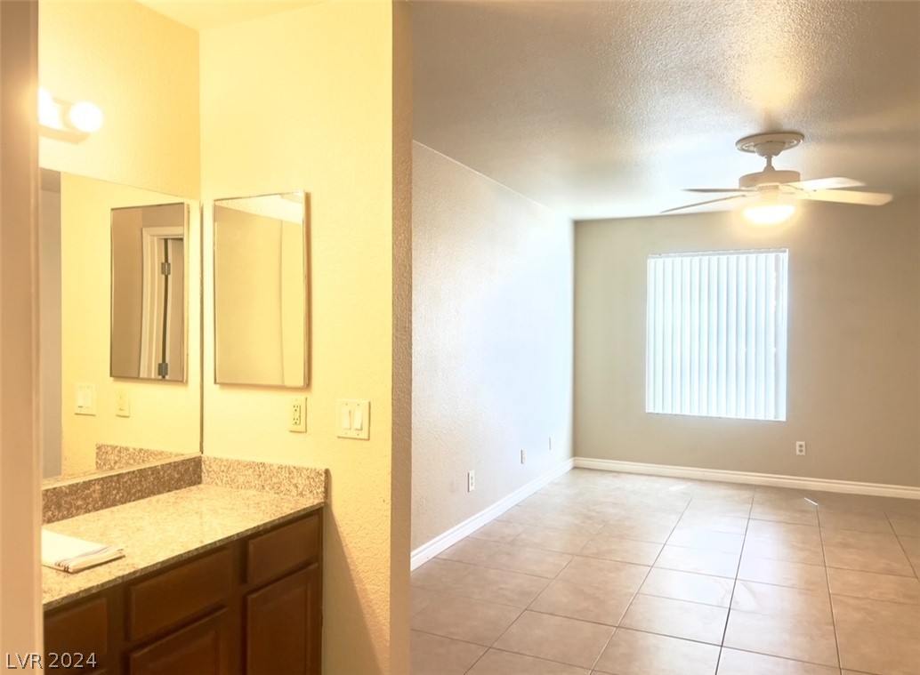 2606 South Durango Drive 136