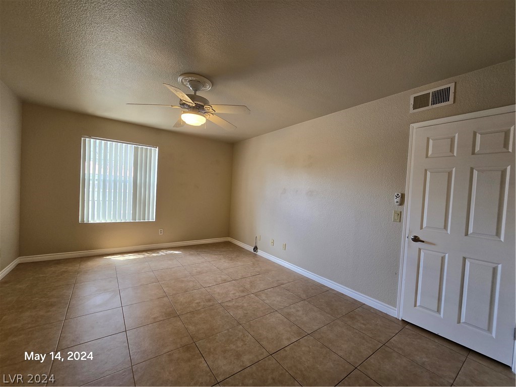 2606 South Durango Drive 136