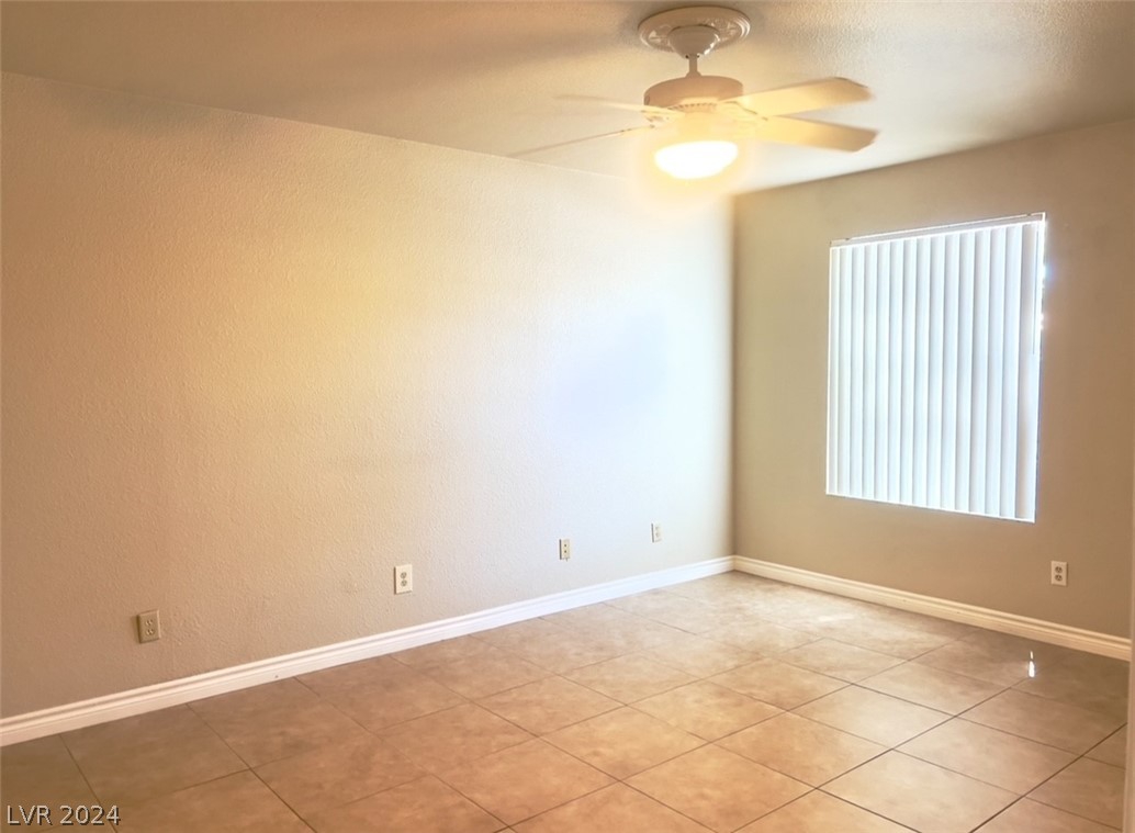 2606 South Durango Drive 136