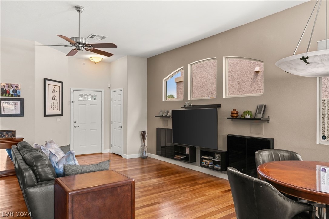 1926 Thunder Ridge Circle