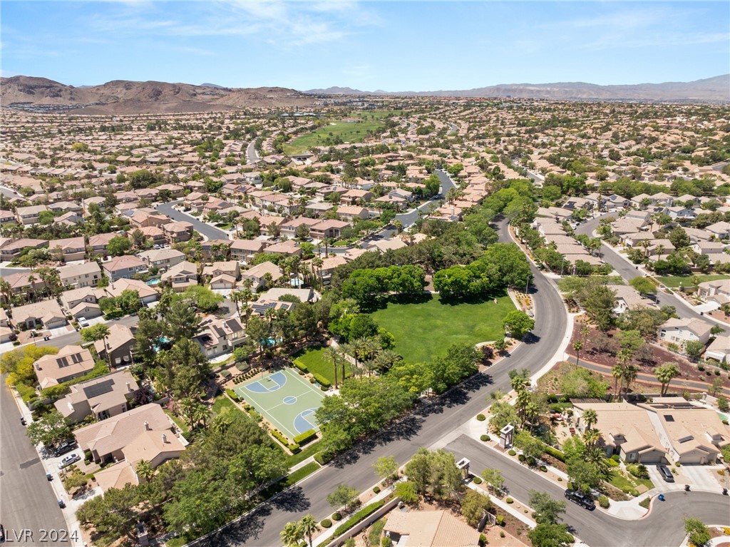 1926 Thunder Ridge Circle
