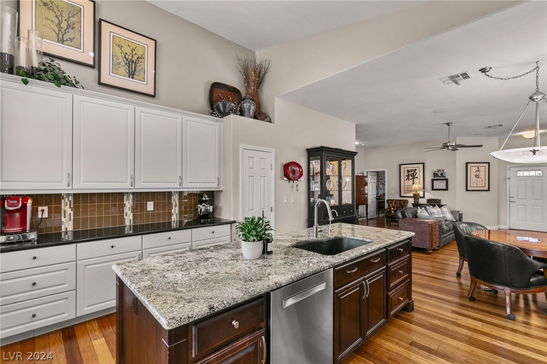 1926 Thunder Ridge Circle