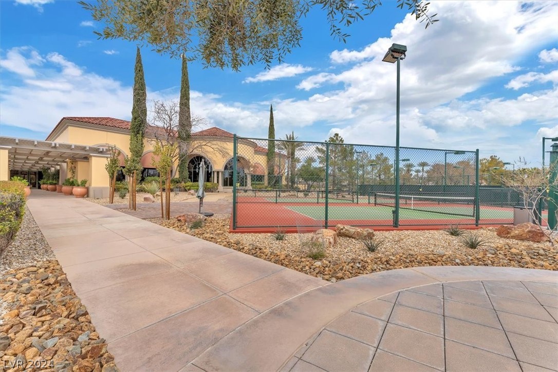 4352 Largo Cantata Street