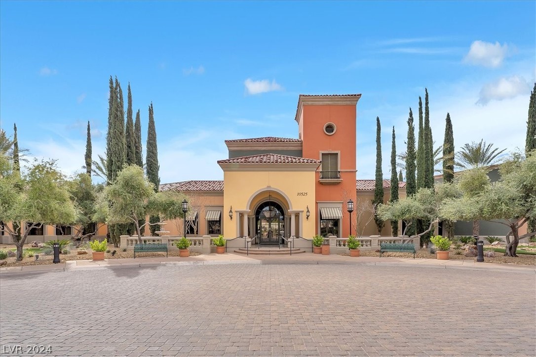 4352 Largo Cantata Street