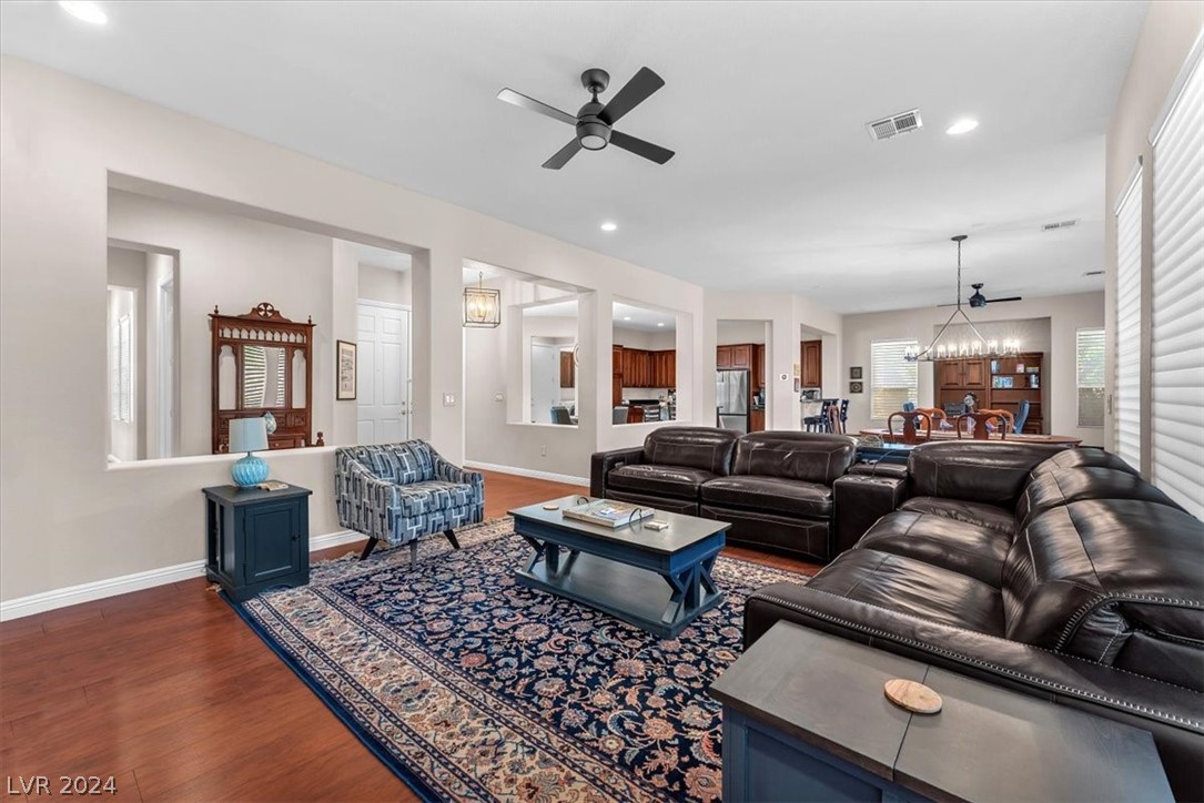 4352 Largo Cantata Street