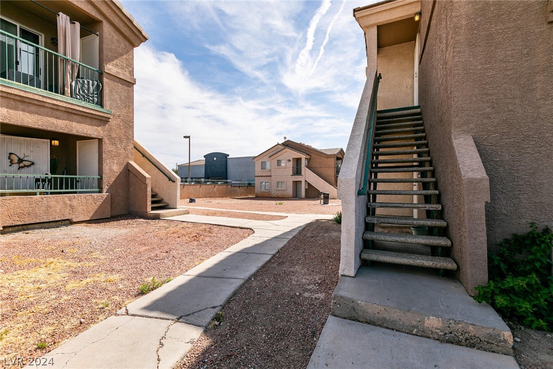 1520 Ben Or Street 201