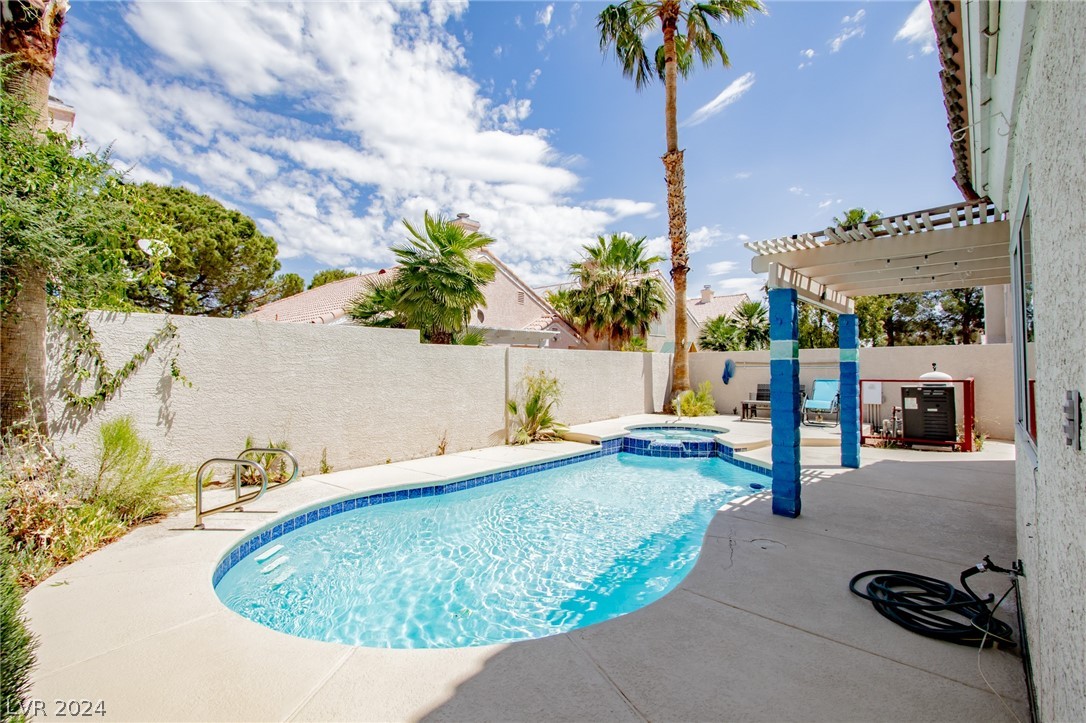 7820 Millhopper Avenue