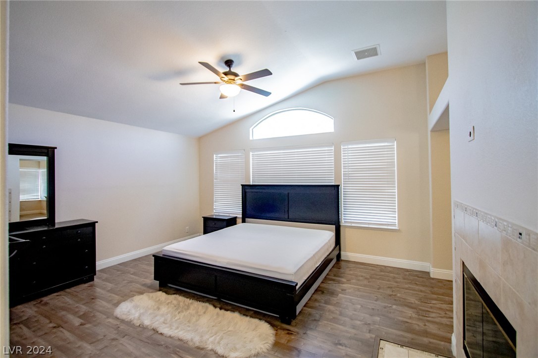 7820 Millhopper Avenue