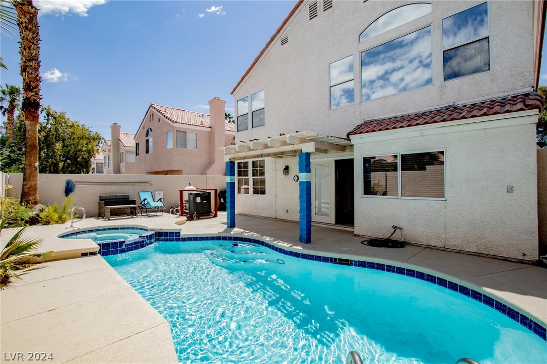 7820 Millhopper Avenue