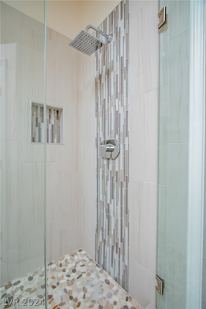 7820 Millhopper Avenue