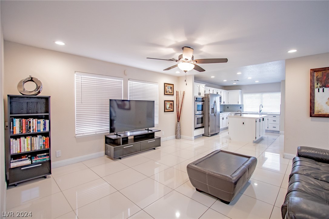 7820 Millhopper Avenue