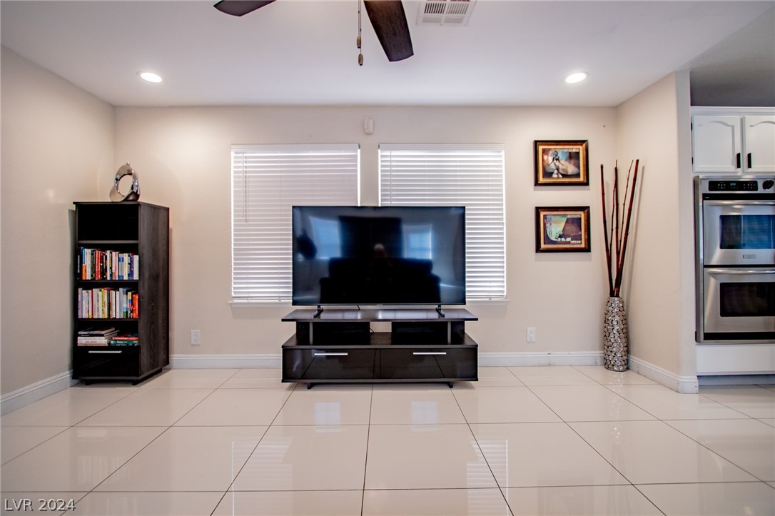 7820 Millhopper Avenue