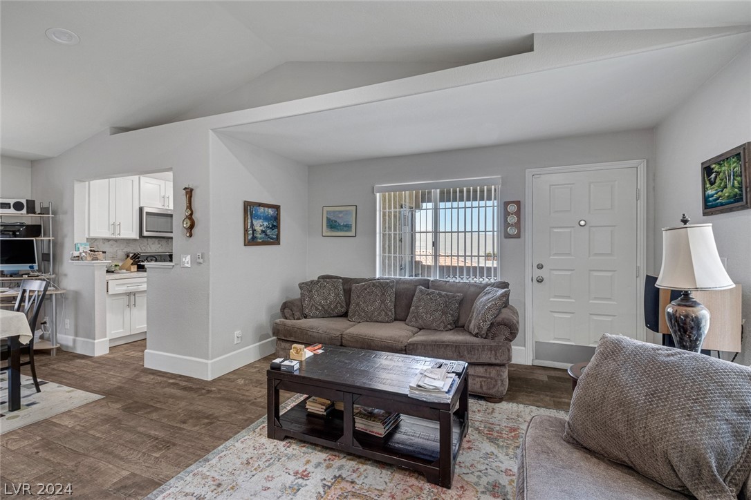 6840 Elm Creek Drive 204