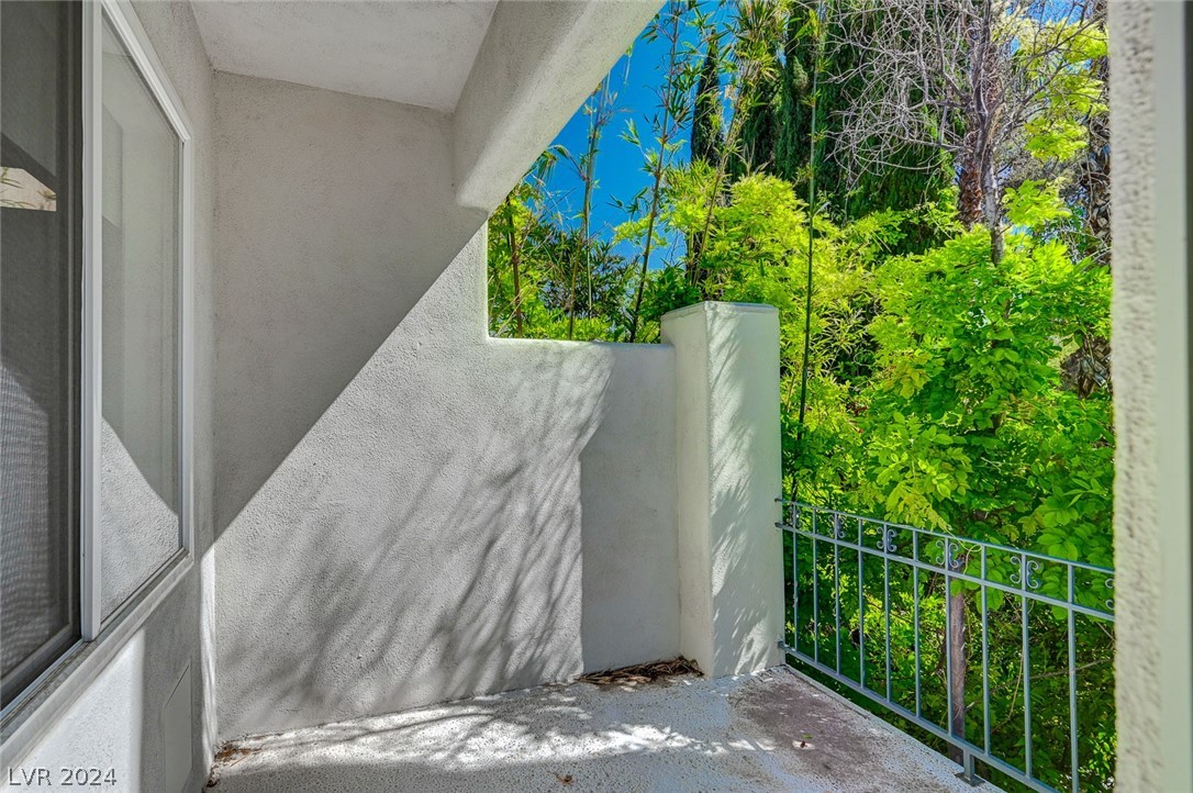 9005 Robinson Ridge Drive