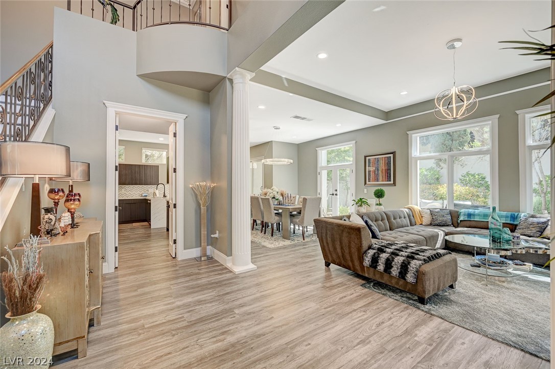 9005 Robinson Ridge Drive