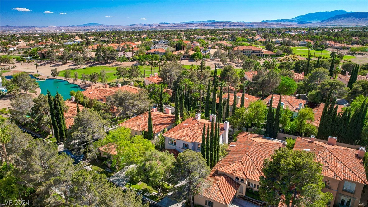 9005 Robinson Ridge Drive