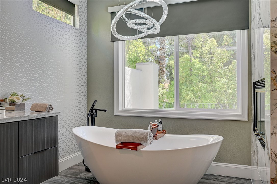 9005 Robinson Ridge Drive