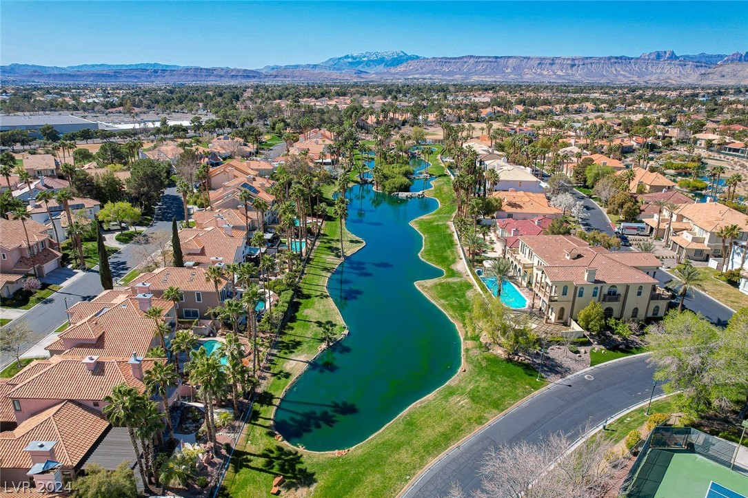 9005 Robinson Ridge Drive