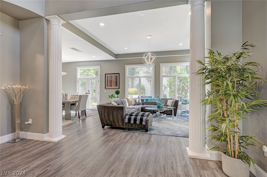 9005 Robinson Ridge Drive