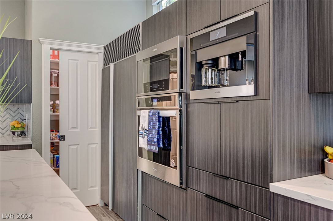 9005 Robinson Ridge Drive