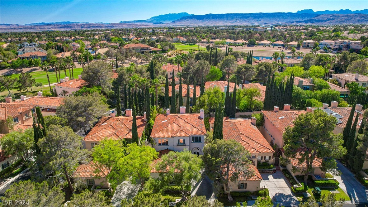 9005 Robinson Ridge Drive