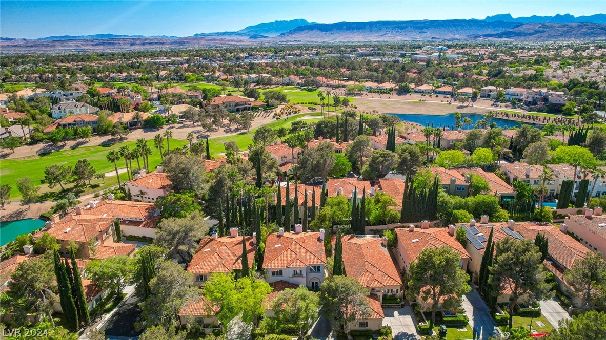 9005 Robinson Ridge Drive